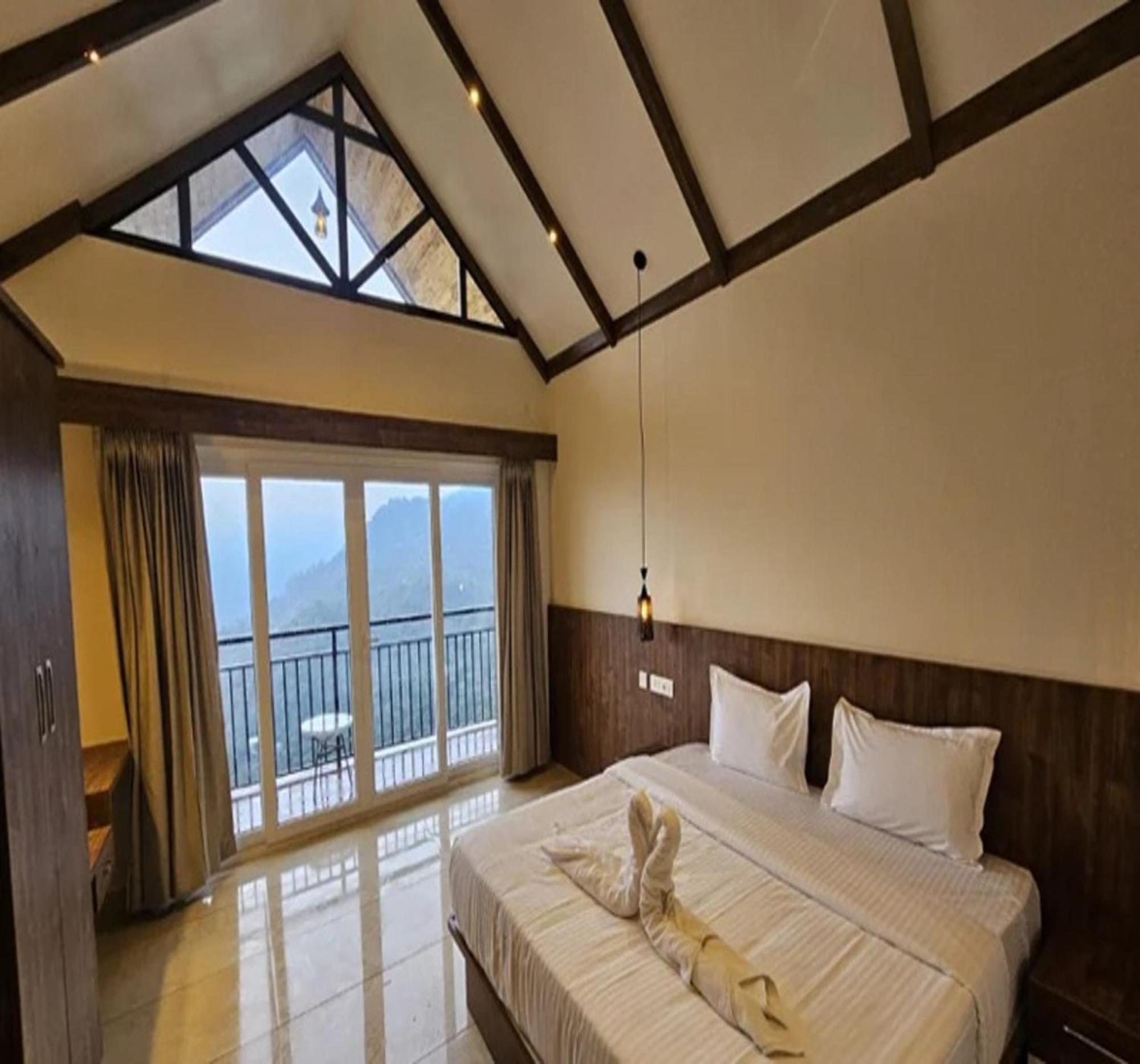 Karimb Resorts Vallikavungal Exterior foto